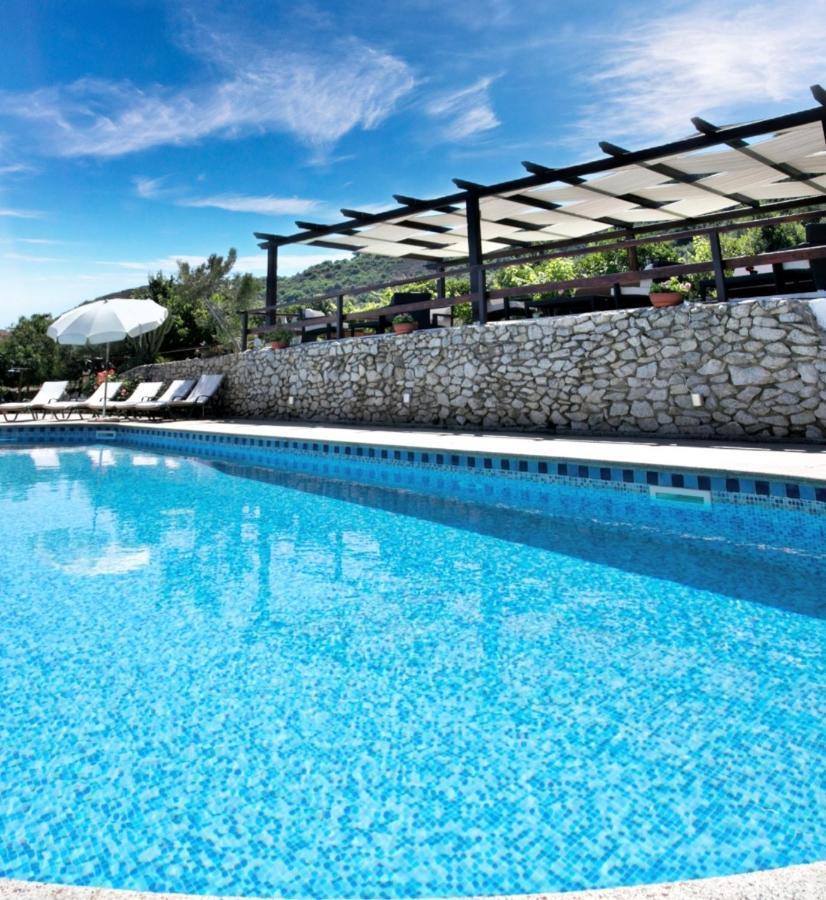 Tenuta Tropeano Santa Domenica  Eksteriør billede